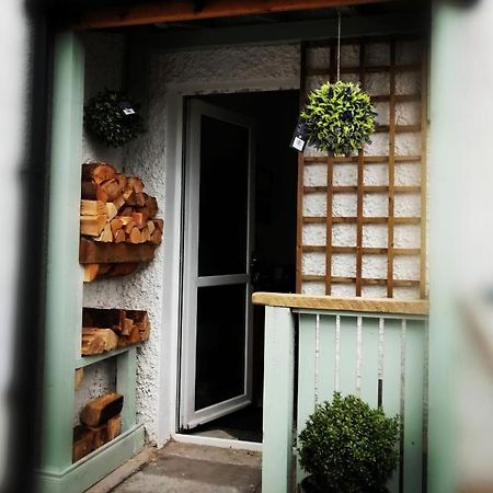 Castle Hill Cottage & Paddlers Retreat Ballywalter Exterior foto